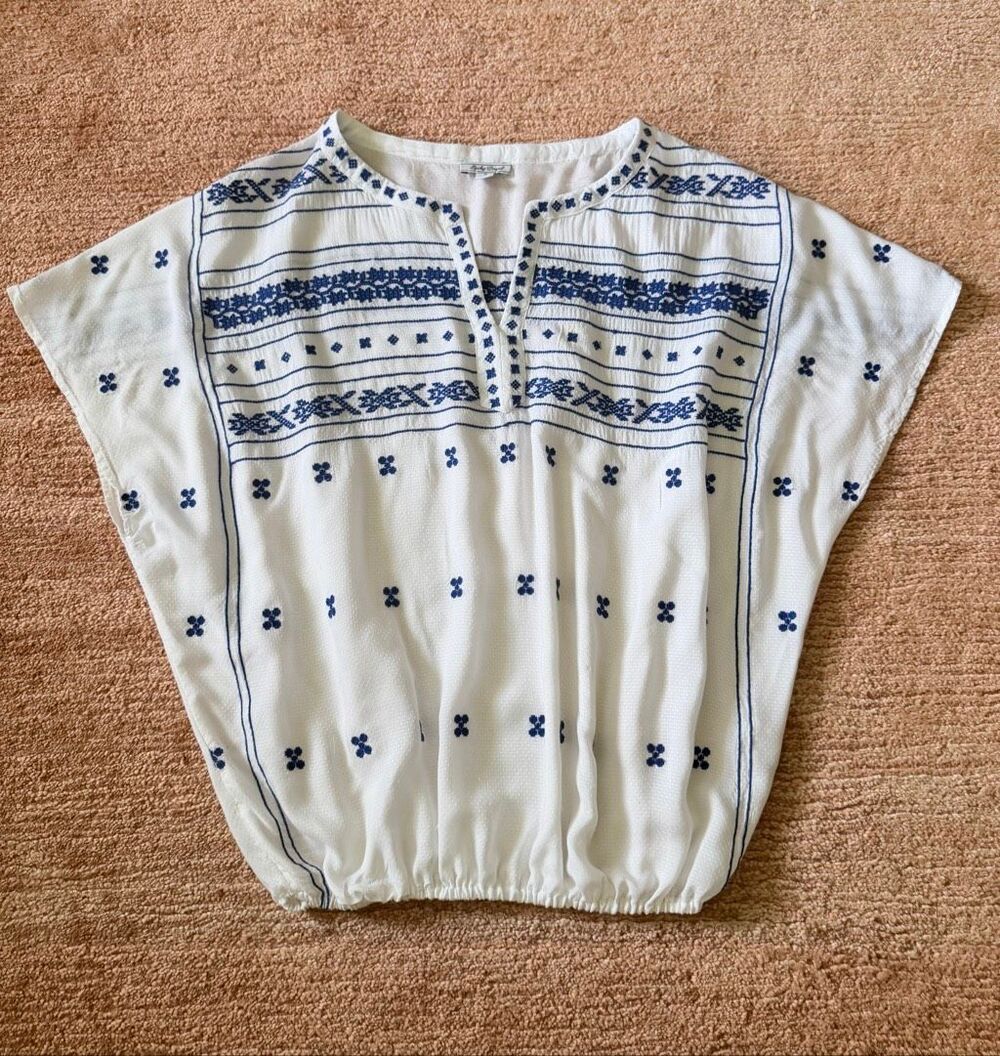 Lucky Brand White Blue Embroidered Boho Peasant Blouse Size Small